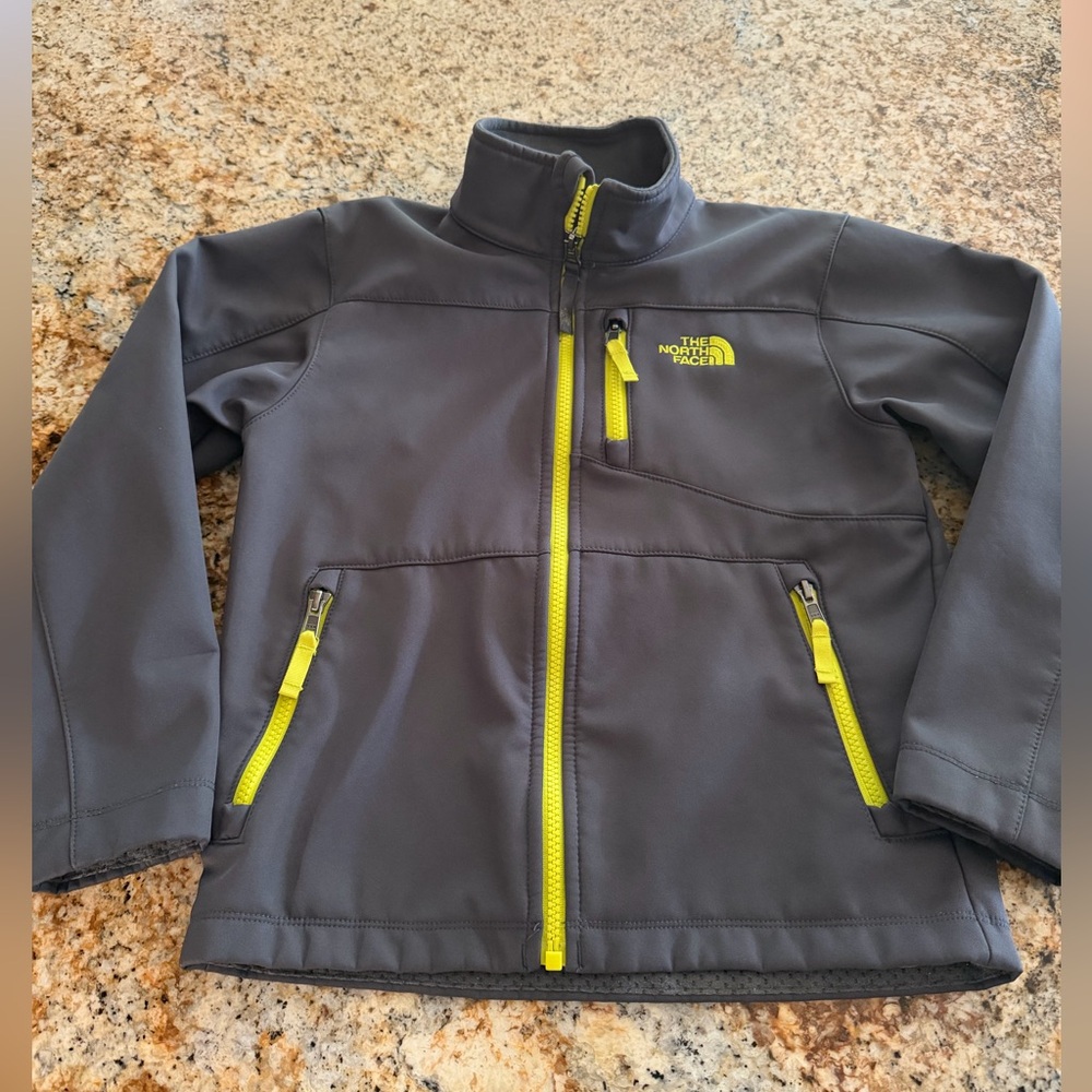 The North Face Youth Softshell Jacket